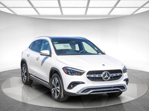 Polar White 2026 Mercedes-Benz GLA 250 Base 4MATIC