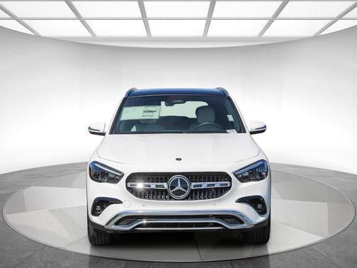 Polar White 2026 Mercedes-Benz GLA 250 Base 4MATIC