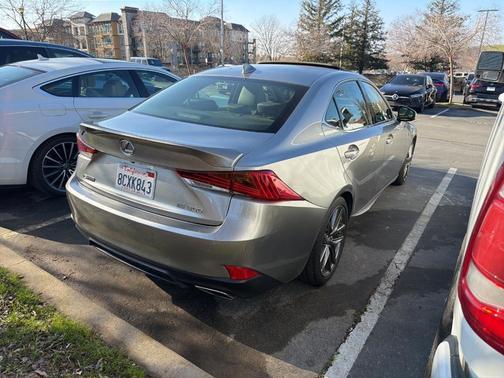 2018 Lexus IS 300 Base