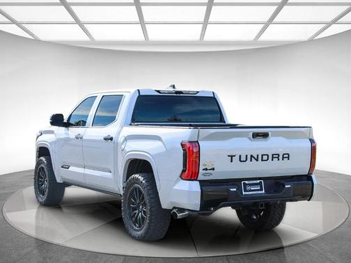2024 Toyota Tundra Hybrid Capstone