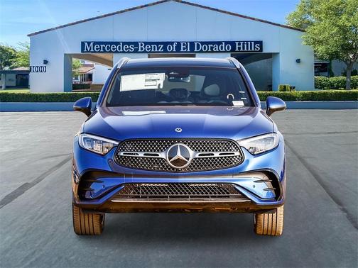 2025 Mercedes-Benz GLC 350e Base 4MATIC