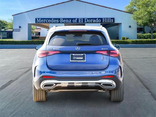 2025 Mercedes-Benz GLC 350e Base 4MATIC