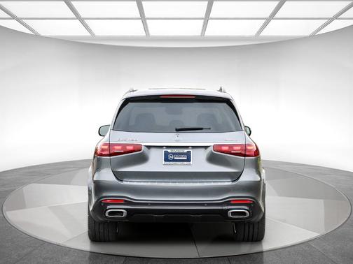 2026 Mercedes-Benz GLS 450 4MATIC