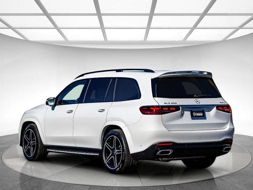 2026 Mercedes-Benz GLS 450 