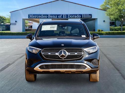2025 Mercedes-Benz GLC 300 Base