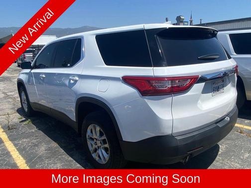 Summit White 2020 Chevrolet Traverse LS