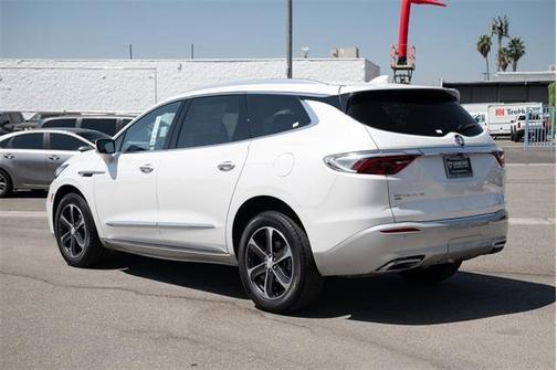2023 Buick Enclave Essence AWD