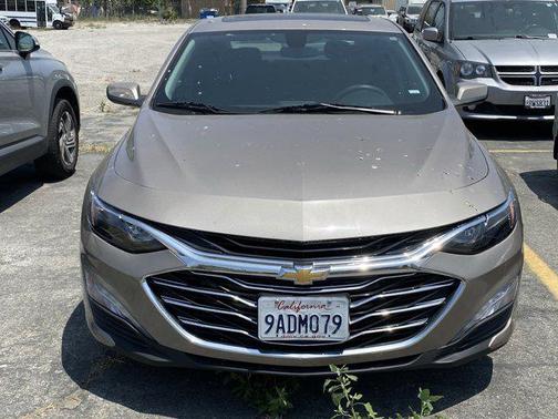 2022 Chevrolet Malibu FWD LT