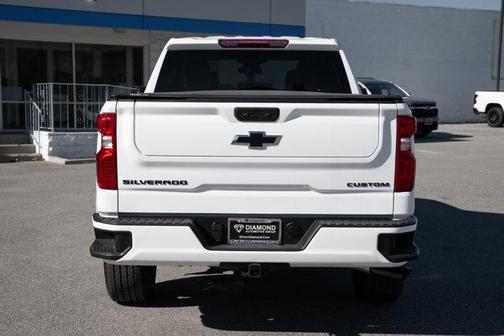 2025 Chevrolet Silverado 1500 Custom