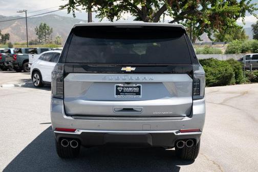 2025 Chevrolet Suburban Premier