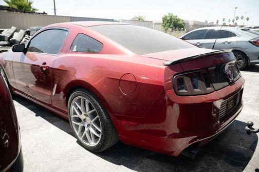 2014 Ford Mustang V6