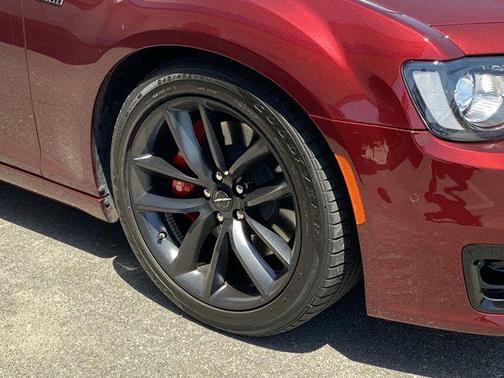 2023 Chrysler 300 C