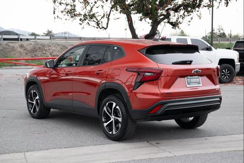 2024 Chevrolet Trax FWD 1RS