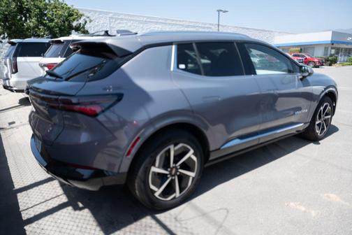 Galaxy Gray Metallic 2025 Chevrolet Equinox EV LT