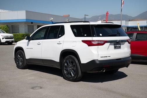 2021 Chevrolet Traverse RS