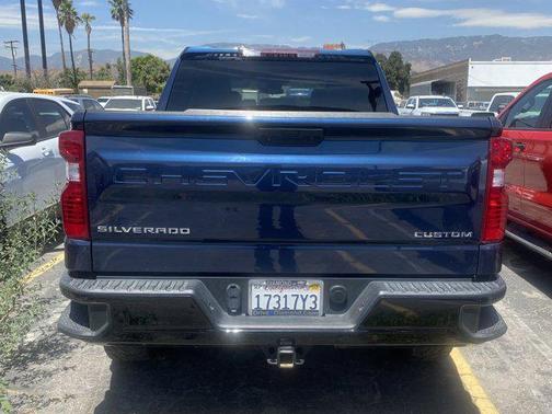 2022 Chevrolet Silverado 1500 Custom Trail Boss