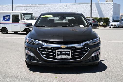 Mosaic Black Metallic 2023 Chevrolet Malibu FWD 1LT