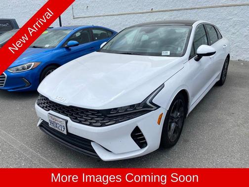 Glacial White Pearl 2023 Kia K5 EX