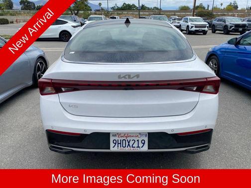 Glacial White Pearl 2023 Kia K5 EX