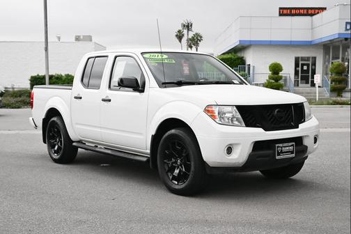 Glacier White 2019 Nissan Frontier SV