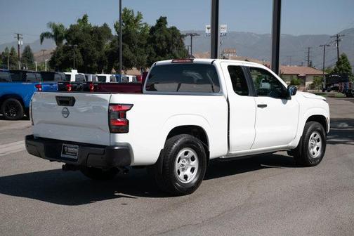 2024 Nissan Frontier S