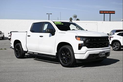 2023 Chevrolet Silverado 1500 Custom