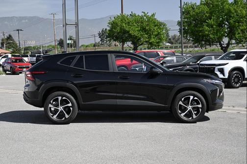 2026 Chevrolet Trax FWD 1RS