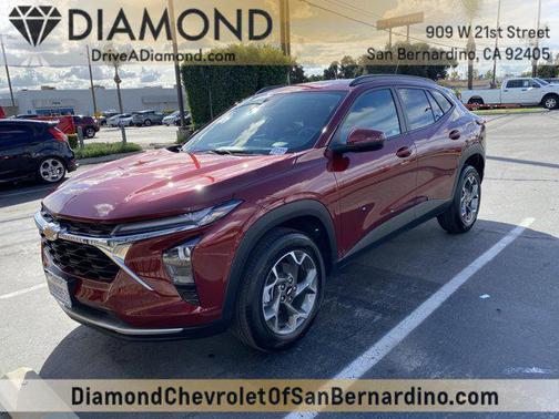 2025 Chevrolet Trax LT