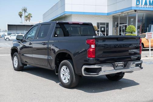 Dark Ash Metallic 2023 Chevrolet Silverado 1500 LT