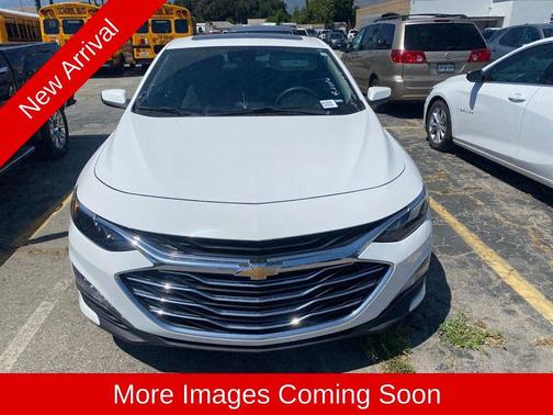 Summit White 2024 Chevrolet Malibu LT