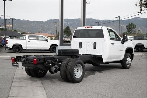 2026 Chevrolet Silverado 3500 WT
