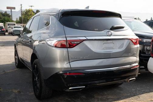2024 Buick Enclave Essence FWD