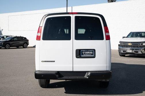 2022 Chevrolet Express 3500 RWD 3500 Extended Wheelbase LS