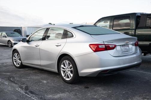 2017 Chevrolet Malibu 1LT
