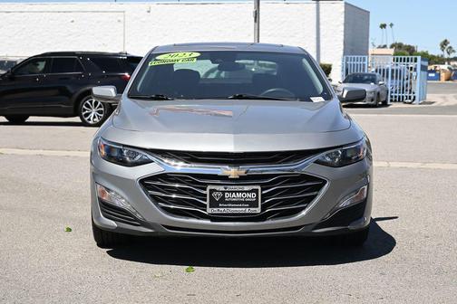 Sterling Gray Metallic 2023 Chevrolet Malibu FWD 1LT