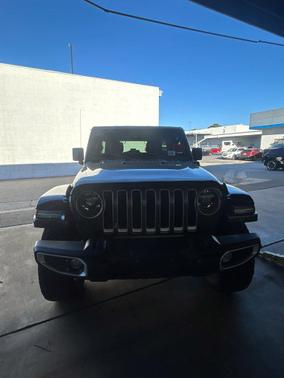 Granite Crystal Metallic Clearcoat 2021 Jeep Wrangler Unlimited 4xe Sahara