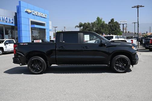 Black 2022 Chevrolet Silverado 1500 RST