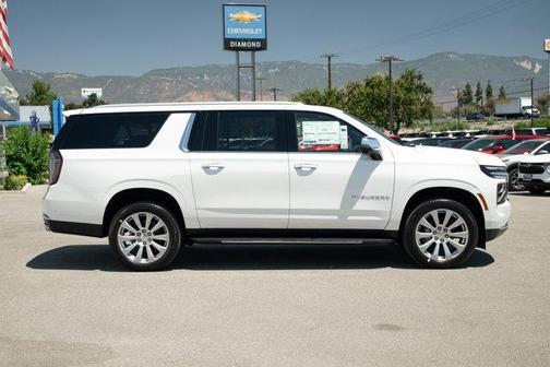 2025 Chevrolet Suburban Premier
