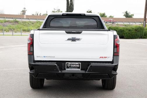 2024 Chevrolet Silverado EV RST