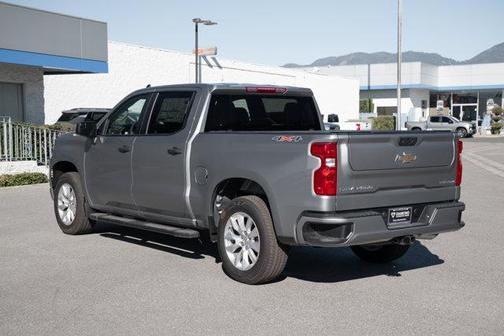 2025 Chevrolet Silverado 1500 Custom