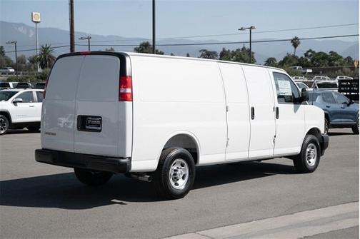2025 Chevrolet Express 2500 RWD 2500 Extended Wheelbase WT