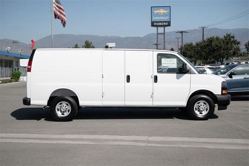2025 Chevrolet Express 2500 RWD 2500 Extended Wheelbase WT