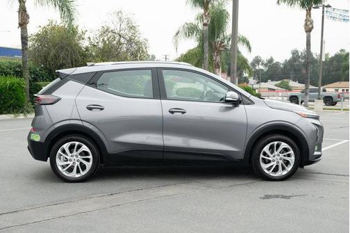 2023 Chevrolet Bolt EUV FWD LT