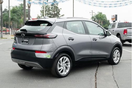 2023 Chevrolet Bolt EUV FWD LT