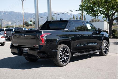 2024 Chevrolet Silverado EV First-Edition RST 4WD