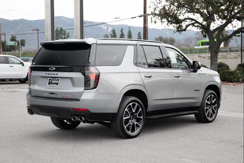 2025 Chevrolet Tahoe 4WD RST