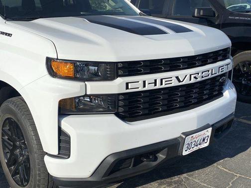 2022 Chevrolet Silverado 1500 Custom