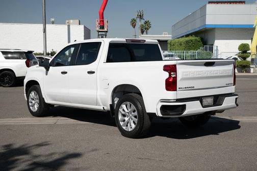 2022 Chevrolet Silverado 1500 Custom