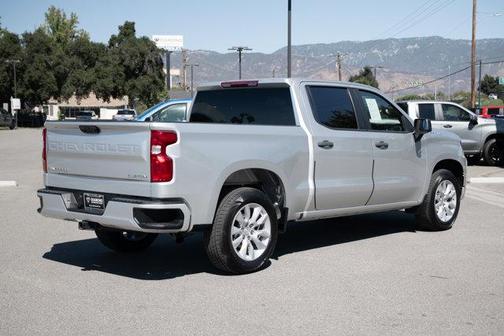 2022 Chevrolet Silverado 1500 Custom