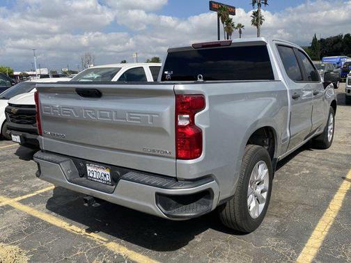 2022 Chevrolet Silverado 1500 Custom